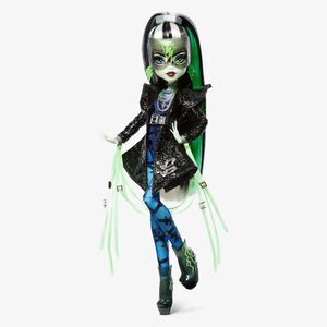 Monster High • Haunt Couture • Runway • Frankie Stein Doll • Cross-Posted • Firm